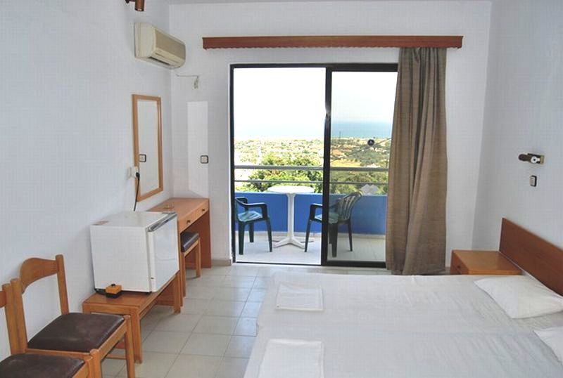 Hotel Sky 3*