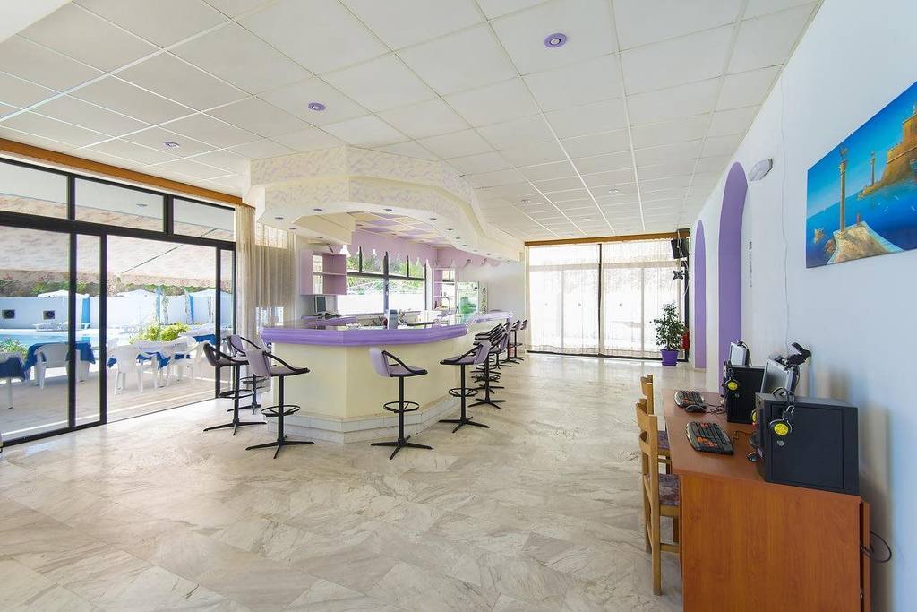 Hotel Sky 3*